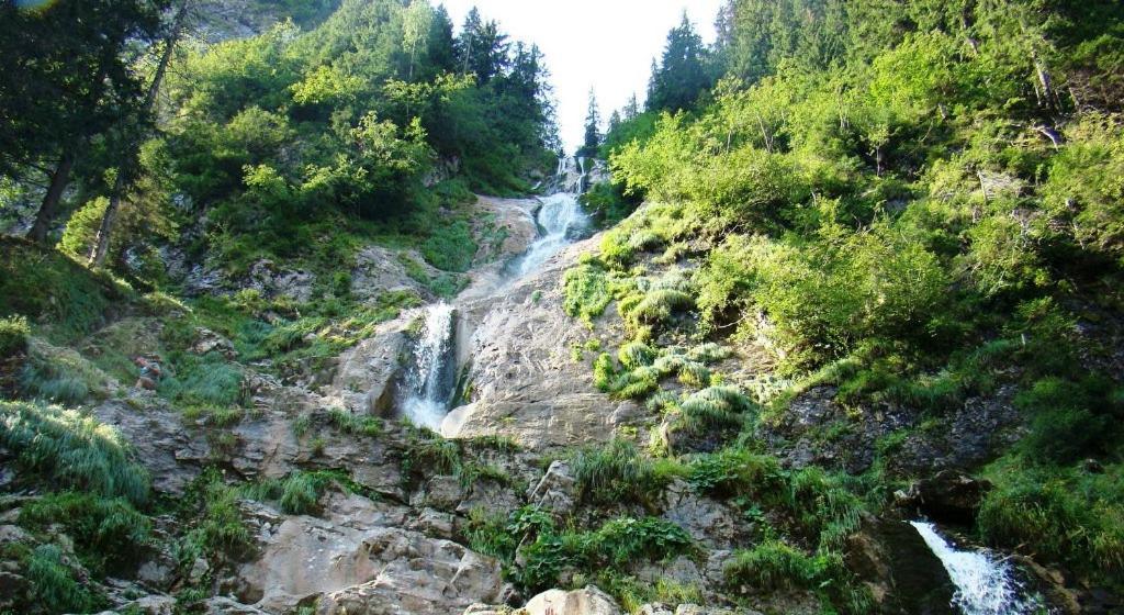 Gospodaria Klaus Rozavlea Exterior foto